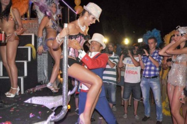 Toate cluburile din Mamaia, obligate să aibă care alegorice